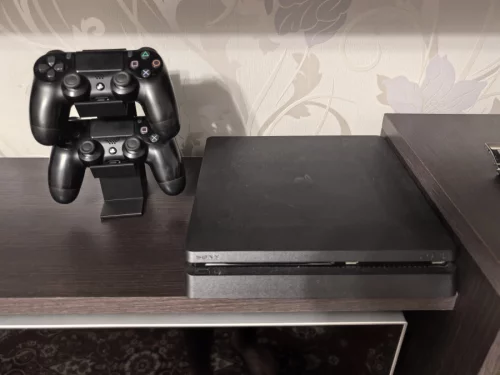 Sony Playstation 4 slim 1tb