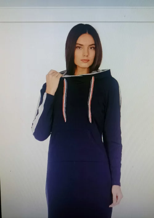 Новое теплое платье 48-й размер