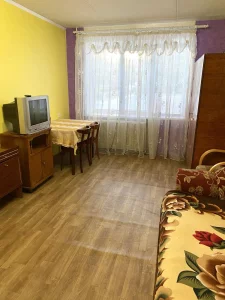 1 квартиру на 1 этаже
