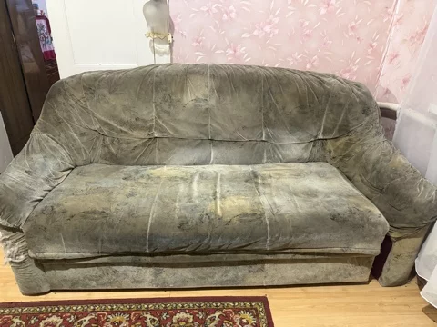 Отдам бесплатно два дивана б/у, самовывоз