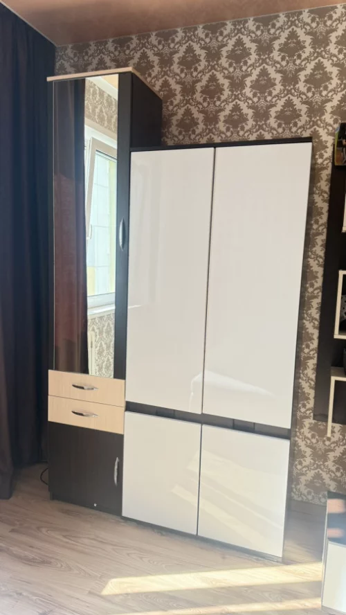 Стенку, срочно, самовывоз