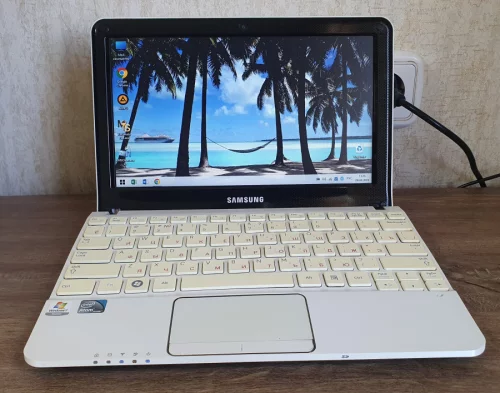 Нетбук Samsung