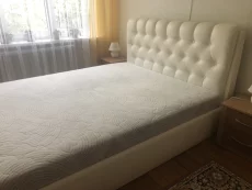 Кровать с матрасом