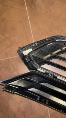 Решетка радиатора Chevrolet Equinox . Оригинал