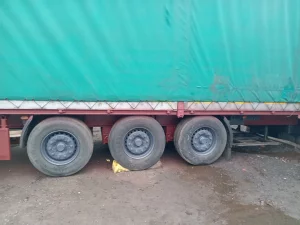 Полуприцеп грузовой
