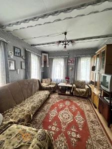 Дом в деревне Роксолянка