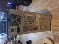 Монитор и системный блок