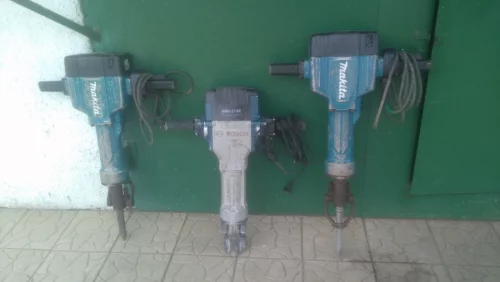 Бетоноломов Bosch, Makita