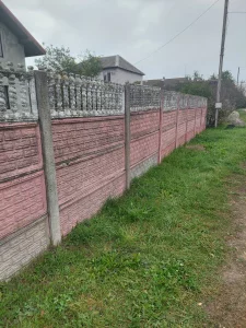 Бетонный забор