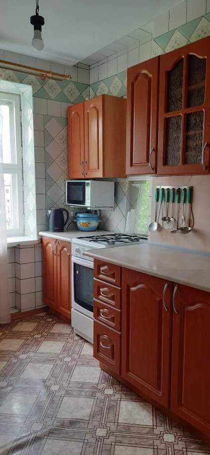 2-х комнатная квартира с мебелью, район Дом связи