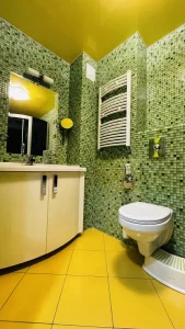 Двухкомнатная квартира по ул. 50 лет ВЛКСМ, д. 77