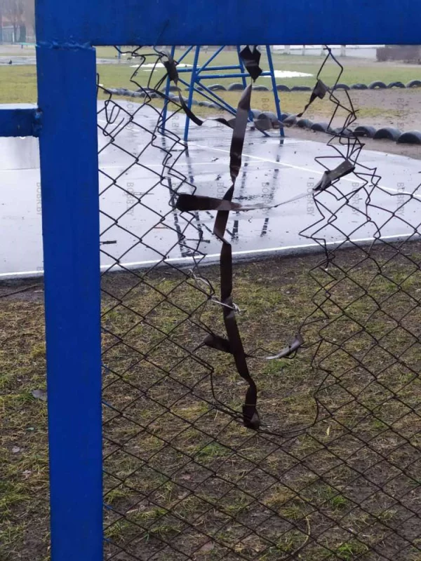 Починили