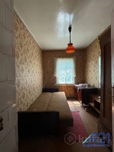 Часть дома с участком и гаражом в переулке Головача