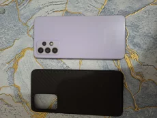 Телефон Samsung A52