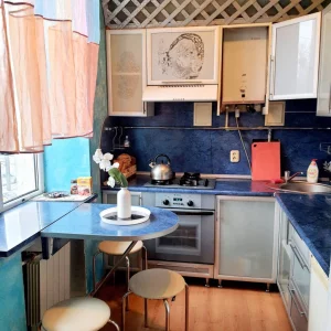 Двухкомнатная в центре