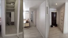 1-ая квартира Октябрьская 138, 3/4 эт