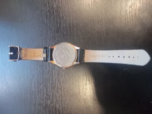 часы наручные кварцевые Patek Philippe реплика. Цвет золотая патина.