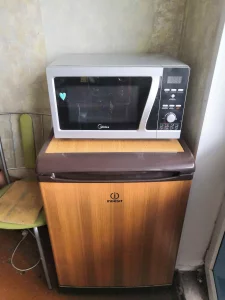 Холодильник Индезит (низкий)