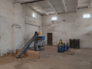 Здание растворного узла со складом