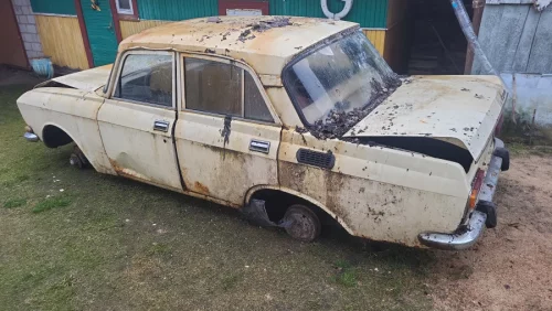 Москвич по запчастям