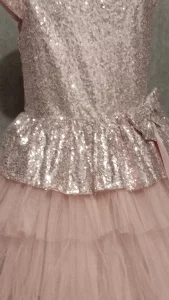 Красивое платье для нового года 25р