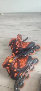 Роликовые коньки