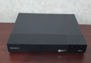 Blu-ray-плеер Sony BDP-S3700