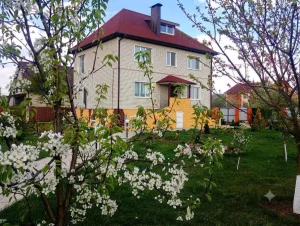 Просторный коттедж в отличной локации