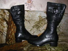 Продам сапоги женские зимние размер 35