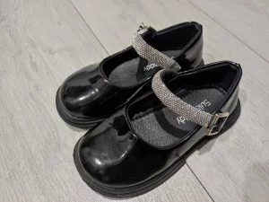 Босоножки 15 руб