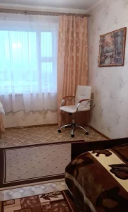 2-х комнатную квартиру 6 микрорайон на длительный срок