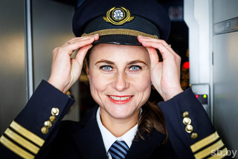 От бобруйского аэроклуба до должности второго пилота «Белавиа» - история Натальи Титенковой