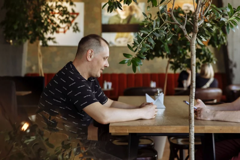 «Это тяжелая работа». Белорусы построили бизнес на шведских товарах и покоряют маркетплейсы