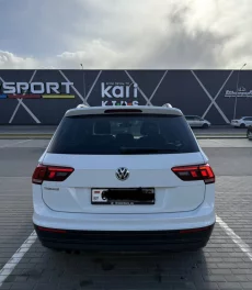 Volkswagen Tiguan II, 2019 г