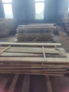 Дубовую доску 150руб
