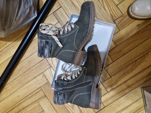 Полуботинки женские 38 размер