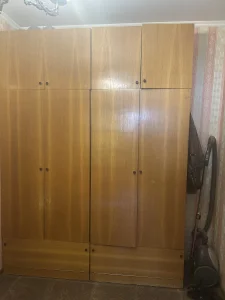 Отдам прихожую.Самовывоз