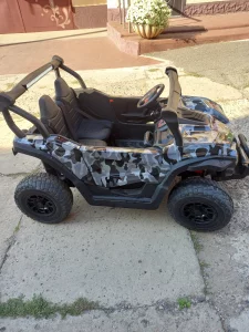 Детский электромобиль