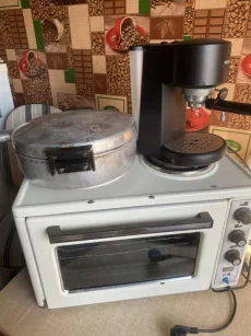 Плита с духовкой электрическая 50 рублей