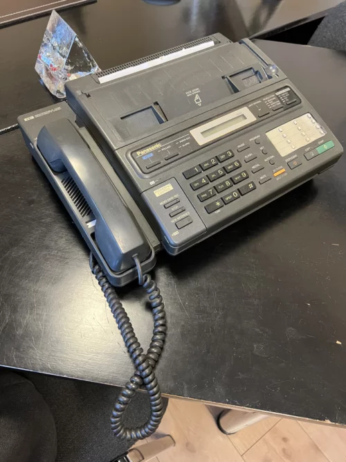 Факсимильный аппарат Panasonic с автоответчиком