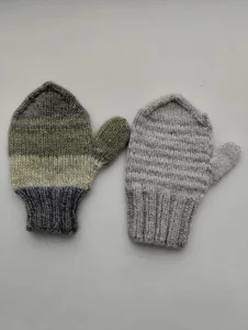 Детские варежки на 2-3 года по 5 рублей