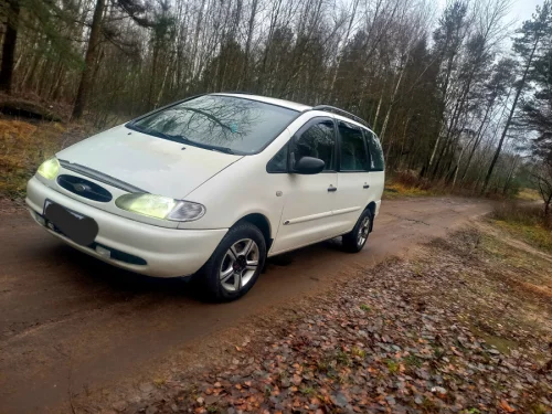 Форд гэлакси 1.9д