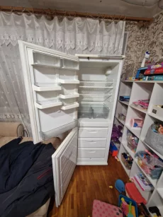 Продам холодильник Атлант