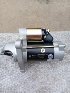 Стартер новый