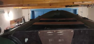 Лодку с мотором