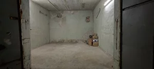 Бокс с комнатой