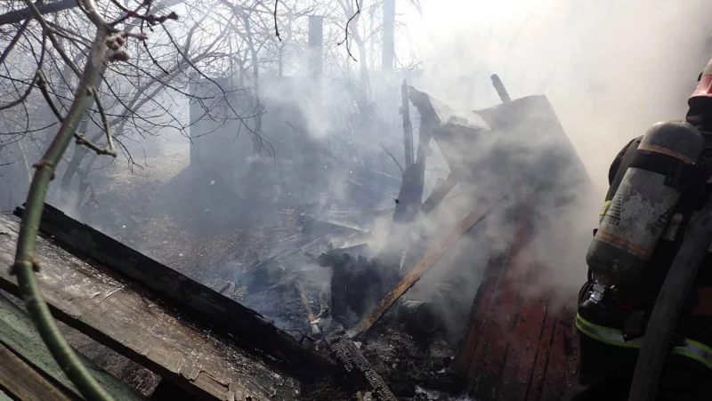Пожар на Комбинатской улице в Бобруйске