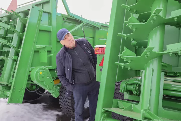 Узбекский интерес к белорусской технике: «Бобруйскагромаш» презентовал свои возможности