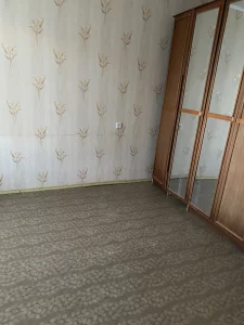 2-комнатную квартиру в 5-м микрорайоне