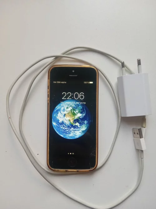 Apple iPhone 5s ME341LL/A
